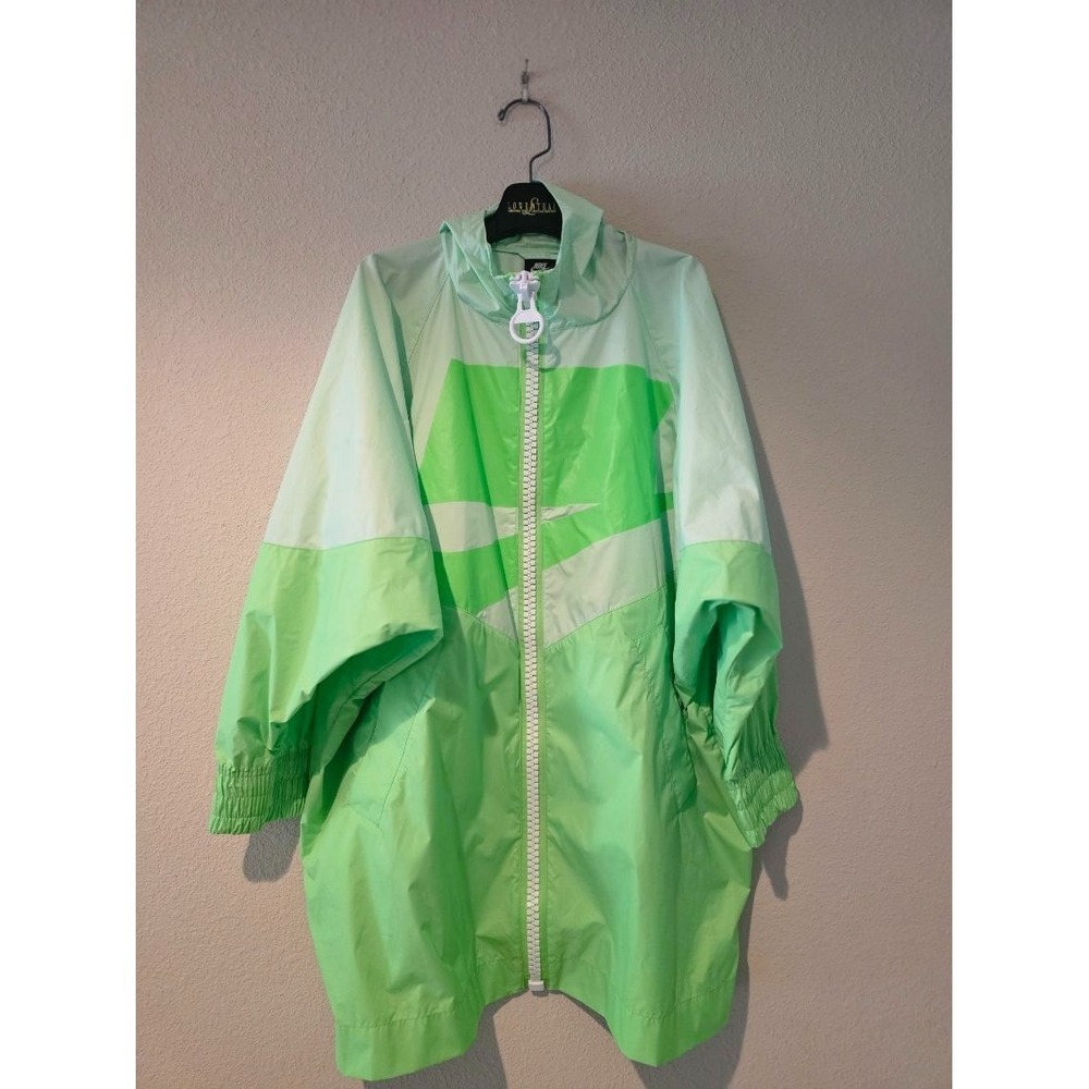 NIKE Shield Super Lime Green Windbreaker Rain Jacket Size One Size Fit Most